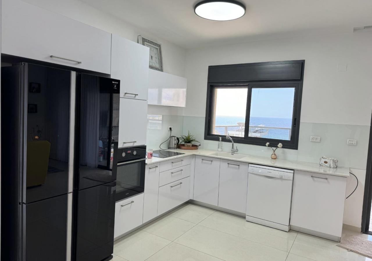 Appartement Balfour Sea View City Center à Nahariya Extérieur photo