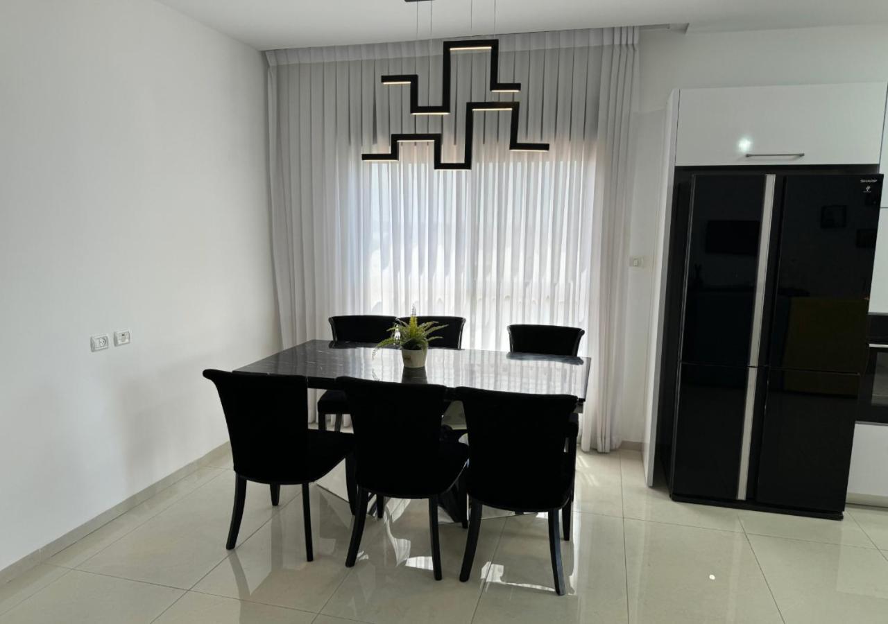 Appartement Balfour Sea View City Center à Nahariya Extérieur photo