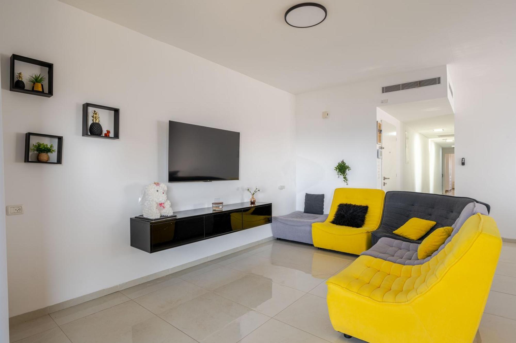 Balfour Sea View City Center Nahariya Extérieur photo