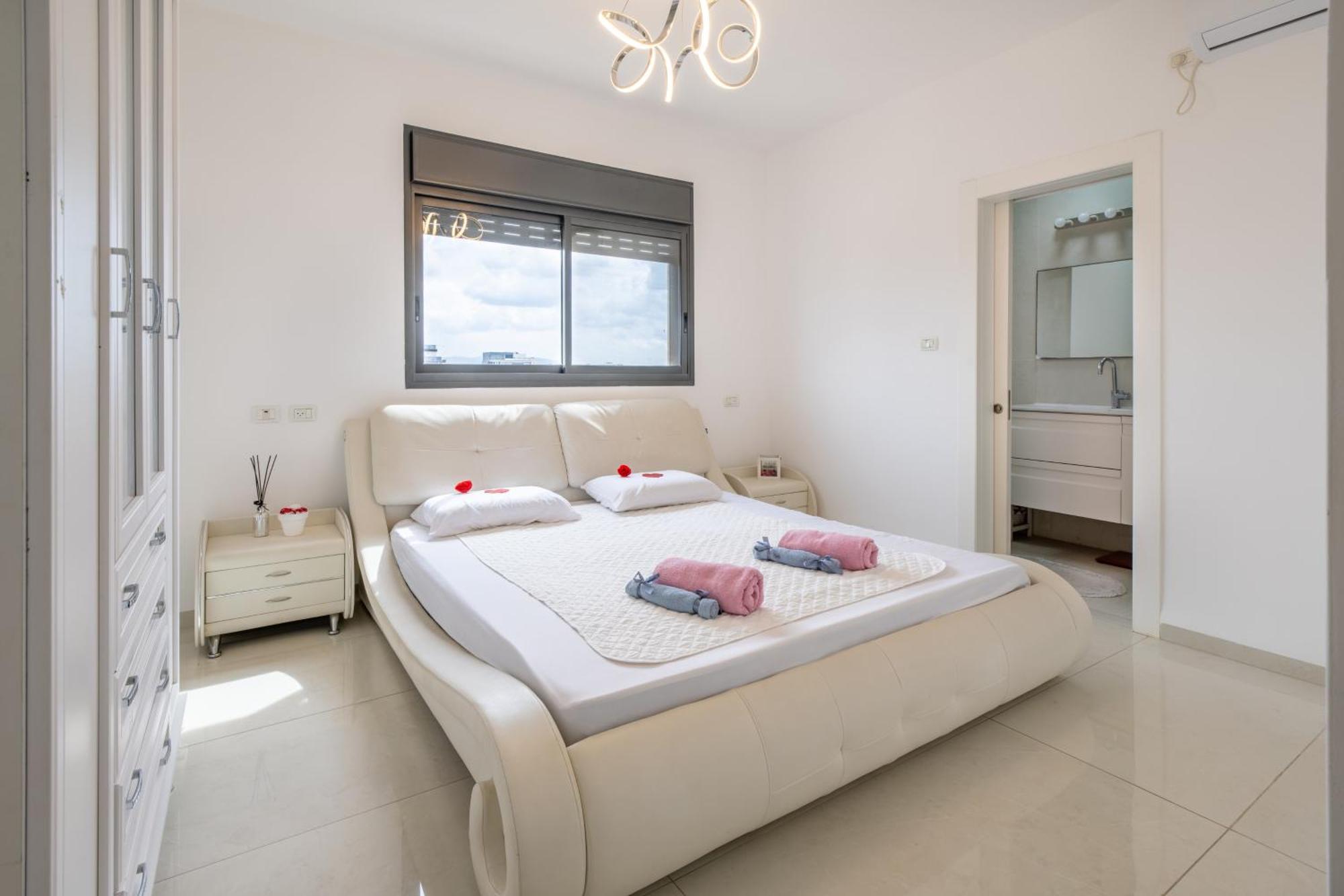 Balfour Sea View City Center Nahariya Extérieur photo
