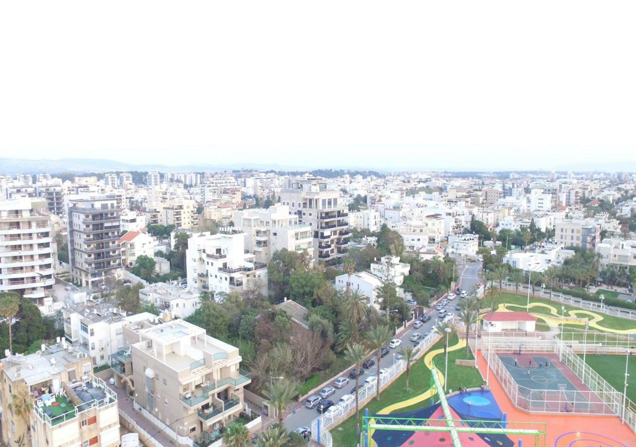 Balfour Sea View City Center Nahariya Extérieur photo
