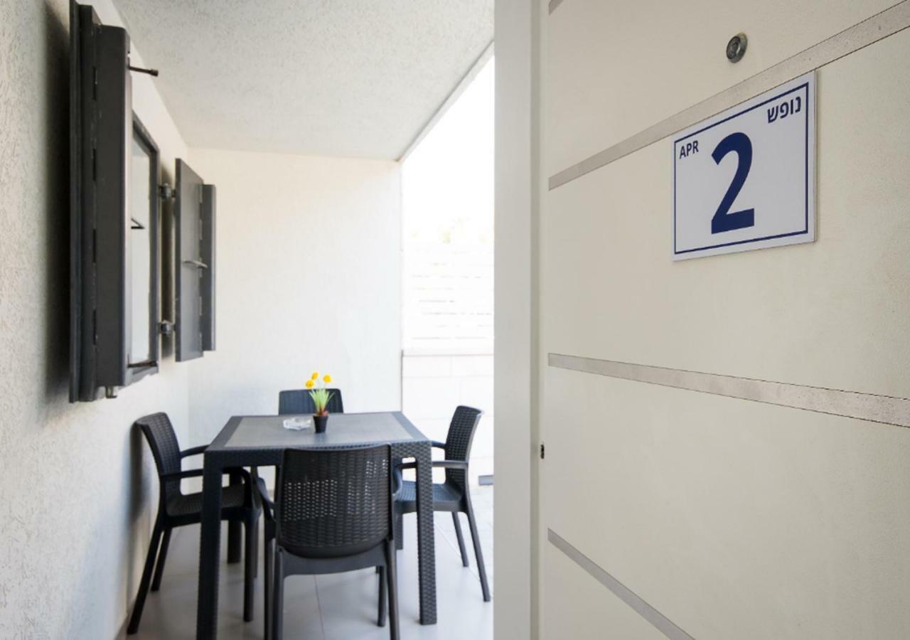 Balfour Sea View City Center Nahariya Extérieur photo
