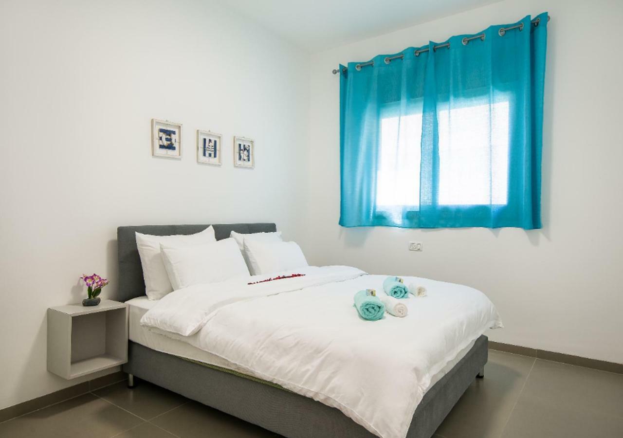 Balfour Sea View City Center Nahariya Extérieur photo